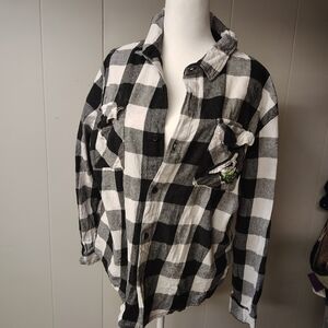 Beetle Juice Plaid Size XL
